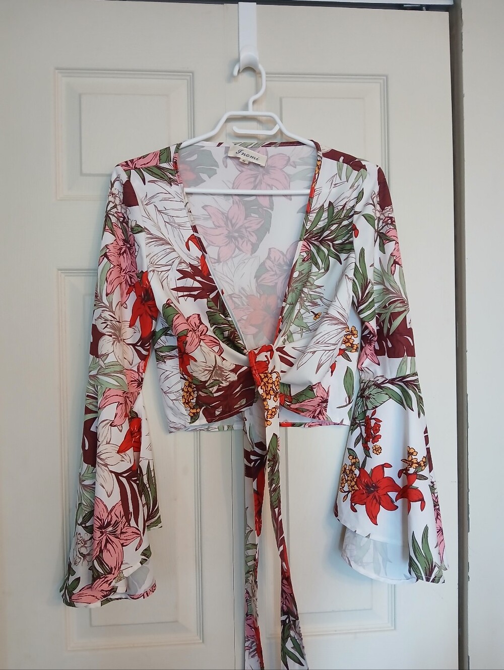 Inomi Versatile Tied Floral Bell Sleeved Top, Size Medium (M)